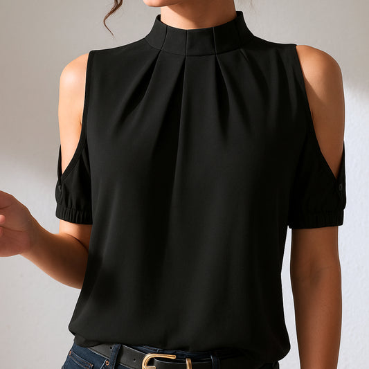 Inge™ | Blusa plisada negra con mangas con aberturas